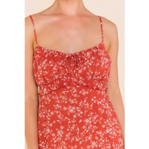 FRANCESCA'S COLLECTIONS Seth Red Floral Mini Dress Size Medium - Picture 2 of 8